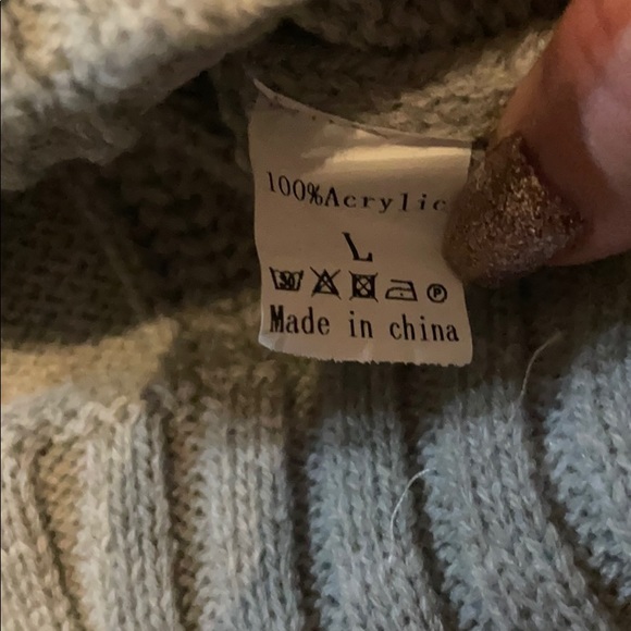 Grey Sweater - Picture 2 of 3